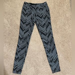 Women’s Nike Legendary Tights leggings medium black gray